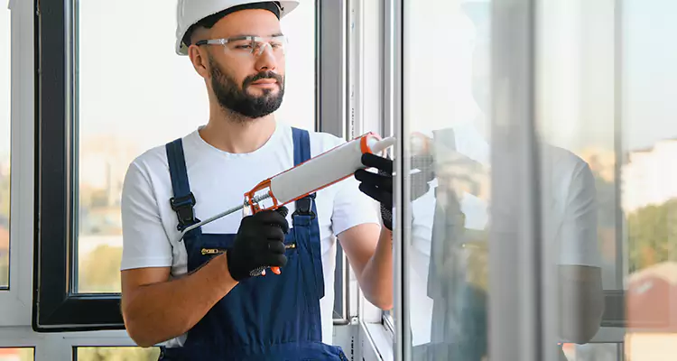 Window Frame Repair in The Hammocks, FL