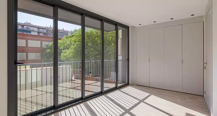 Balcony Sliding Glass Doors in The Hammocks, FL