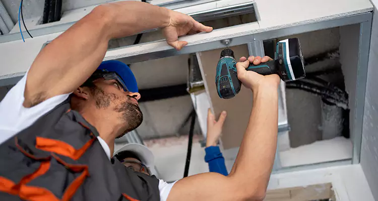 Emergency Overhead Door Repair in The Hammocks, FL