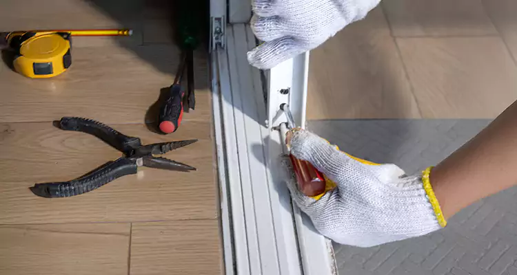 Closet Sliding Door Track Repair in The Hammocks, FL