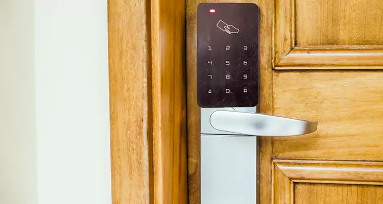 Keyless Hotel Door Locks Repair in The Hammocks, FL