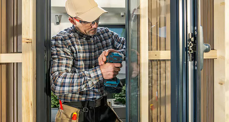 Top-Rated Patio Door Handle and Lock Repair Service for Homeowners in The Hammocks, FL