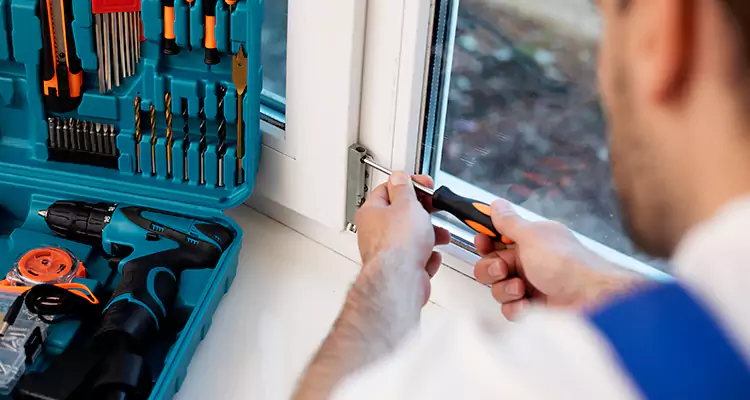 Mirrored Sliding Doors Replacement Expert in The Hammocks, FL