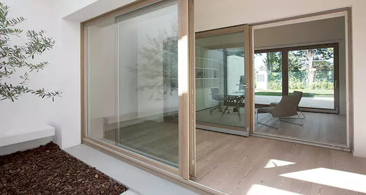 Sliding Screen Door Bottom Track Replacement in The Hammocks, FL